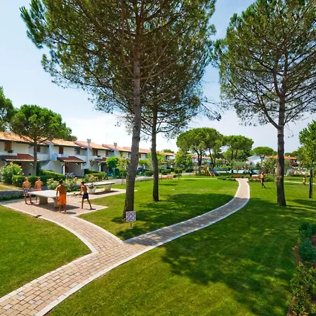 公寓 Charming Townhouse With Pool And Garden *